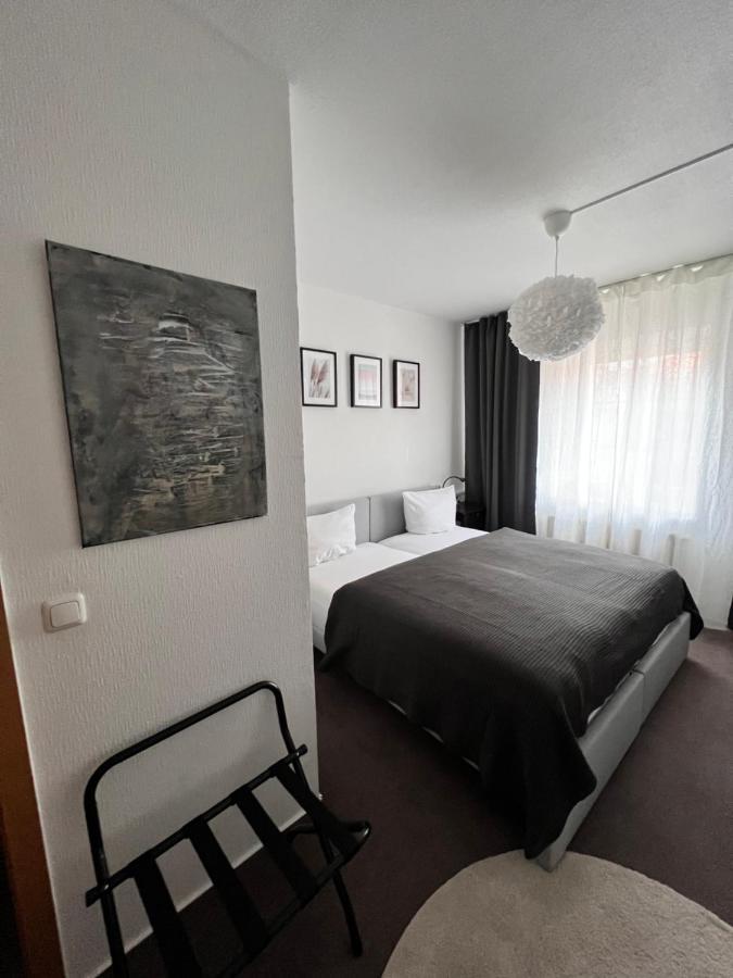 Hotel Abtshof Halberstadt Bagian luar foto