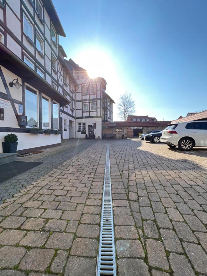 Hotel Abtshof Halberstadt Bagian luar foto