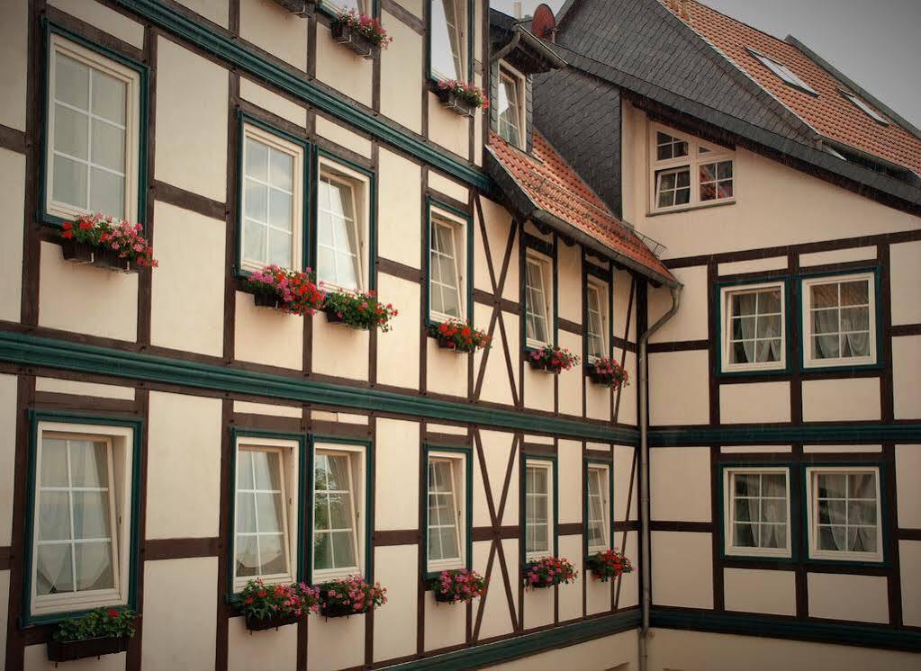Hotel Abtshof Halberstadt Bagian luar foto